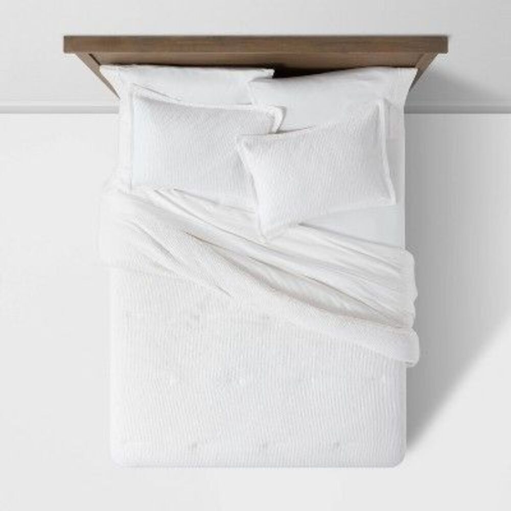 Threshold - Twin/Twin Extra Long Washed Waffle Weave Comforter White - Picture 2 of 4